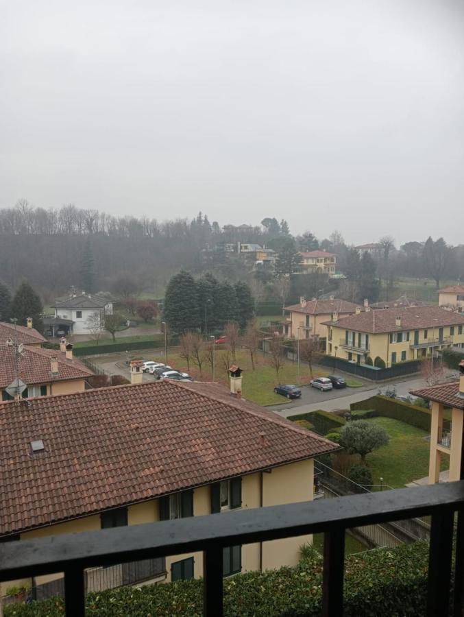 J&C House -Lake Bosisio Bosisio Parini Exterior foto